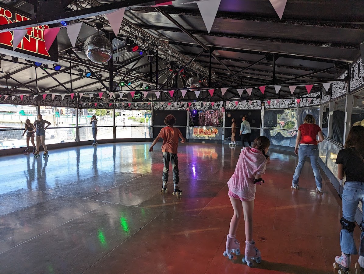 BUMP Rollerdisco