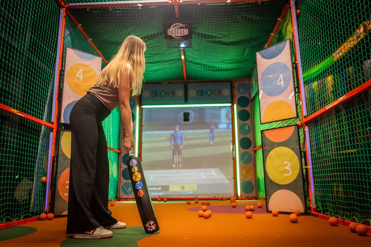 Sixes Social Cricket - Bristol