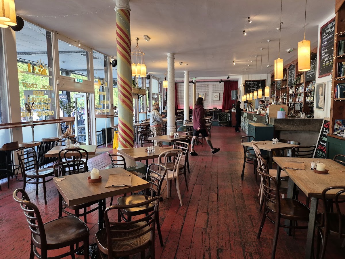 No.1 Harbourside