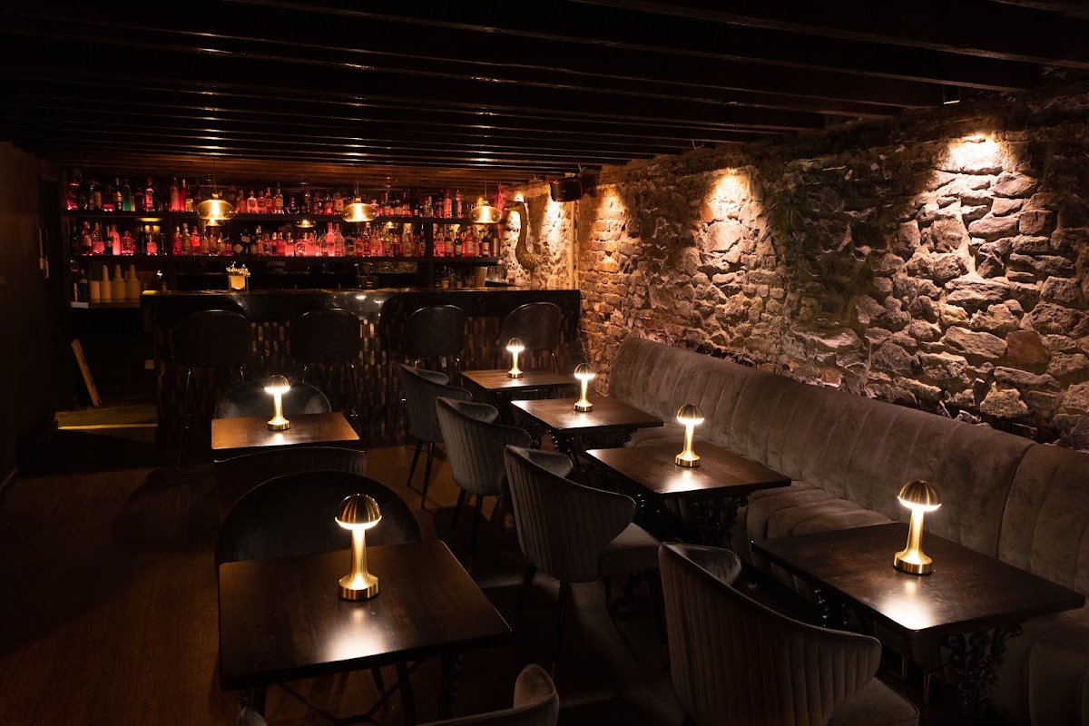 Clifton Cocktail Club