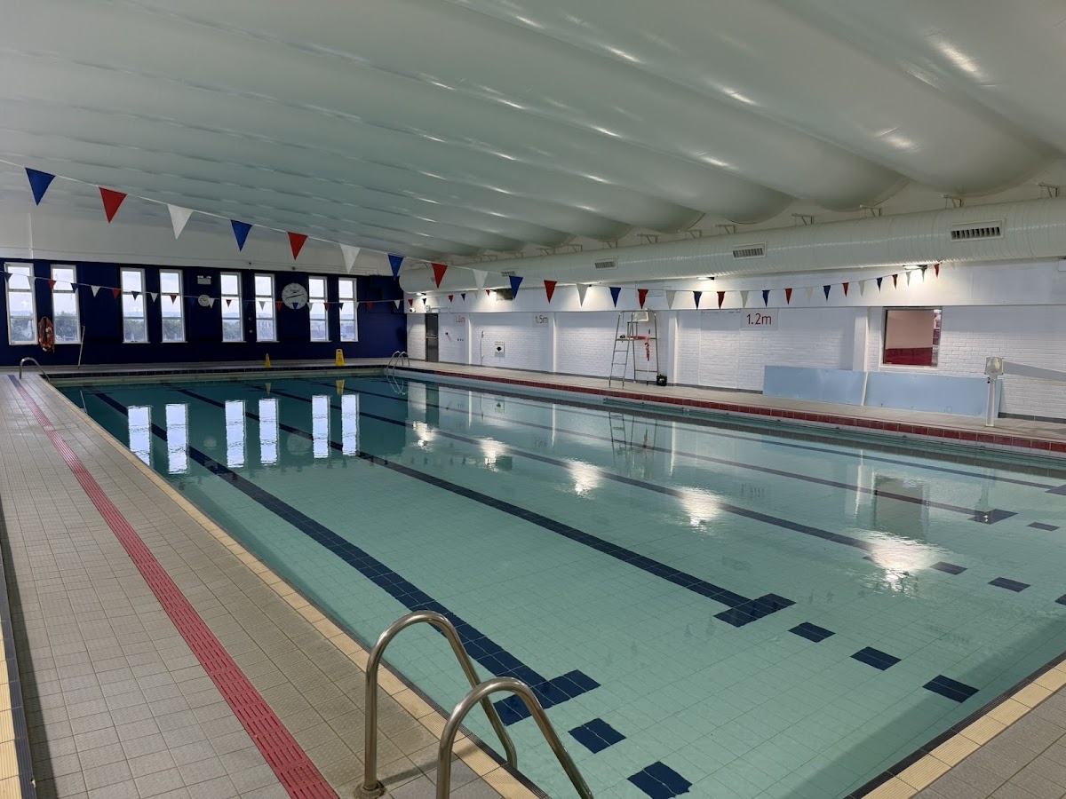 Elm Park Leisure Centre