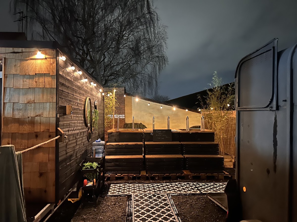 Bristol Sauna Yard