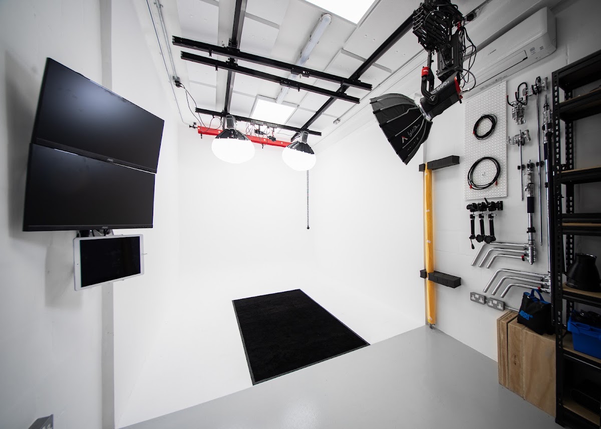 Tiny Studio
