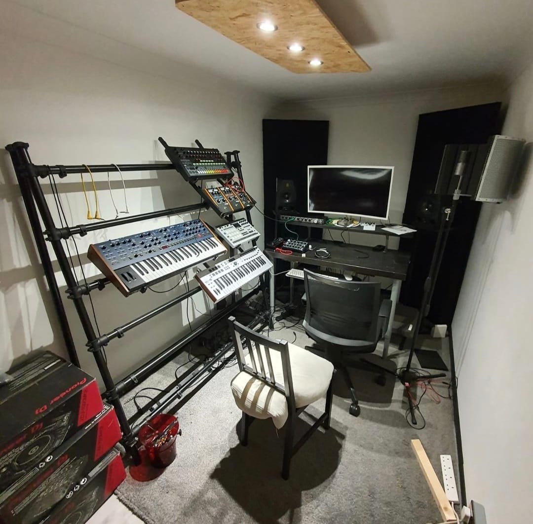 Archive Studios - S1