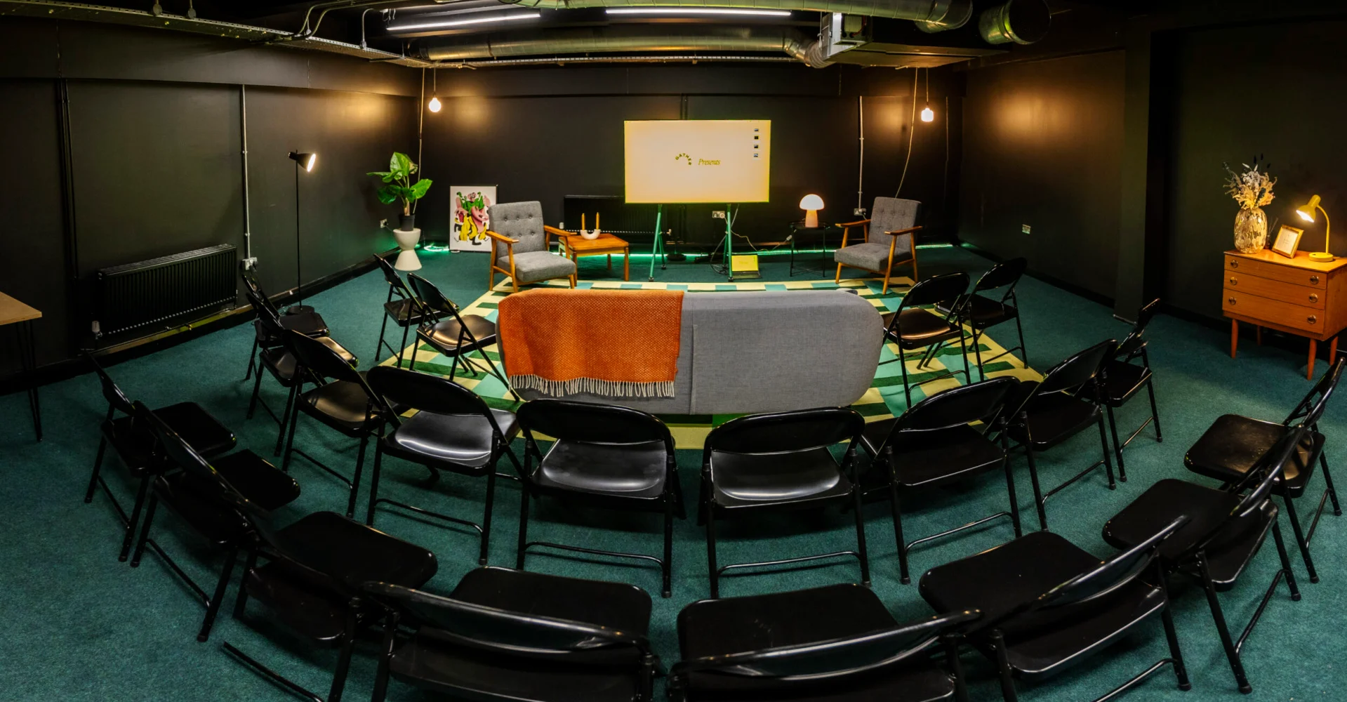 Brunswick Square - The Meeting Room