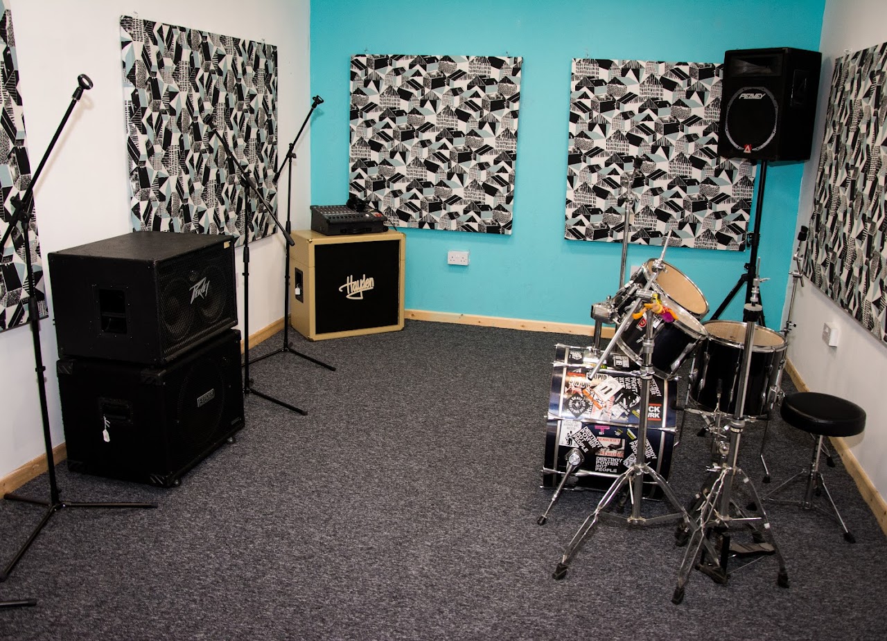 AlphaDelta Studio 1