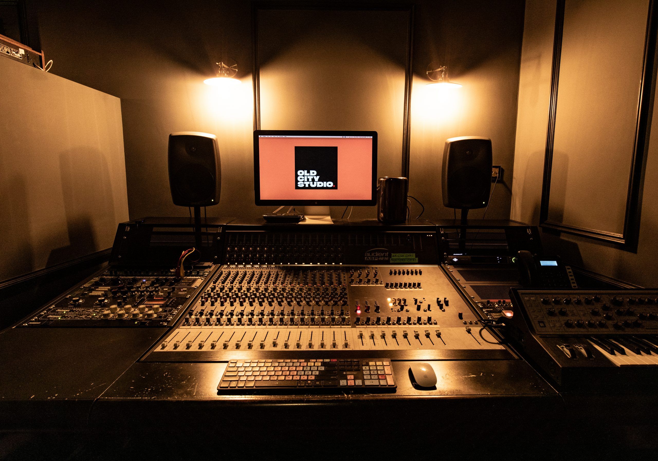 Old City Studio  - Photo 2