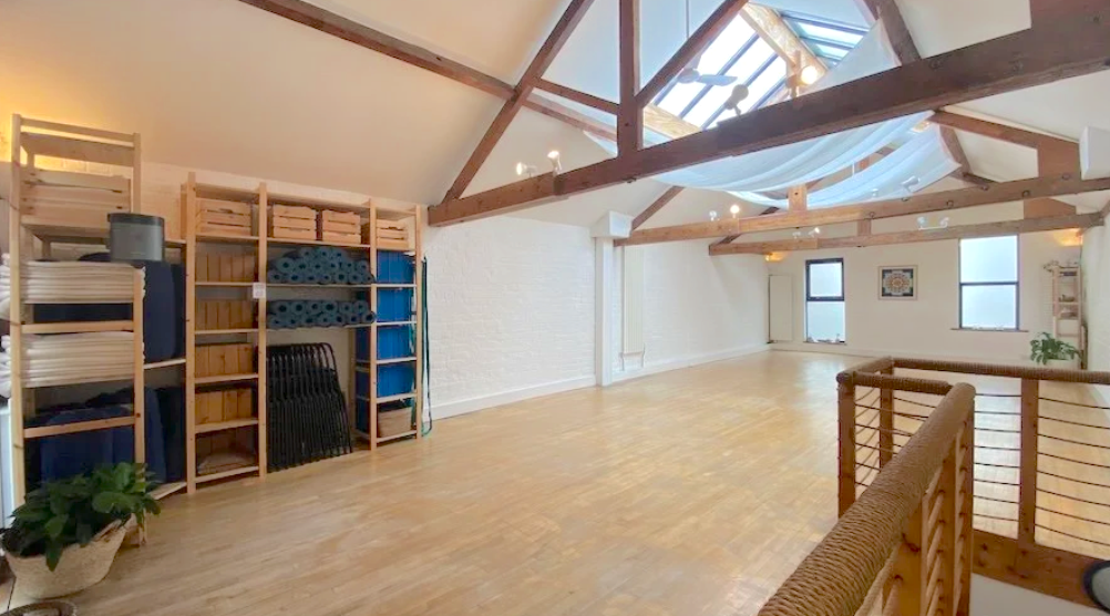 Bristol School Of Yoga - Photo 3