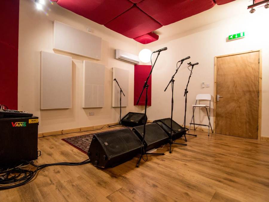 New Cut Studios - Photo 2