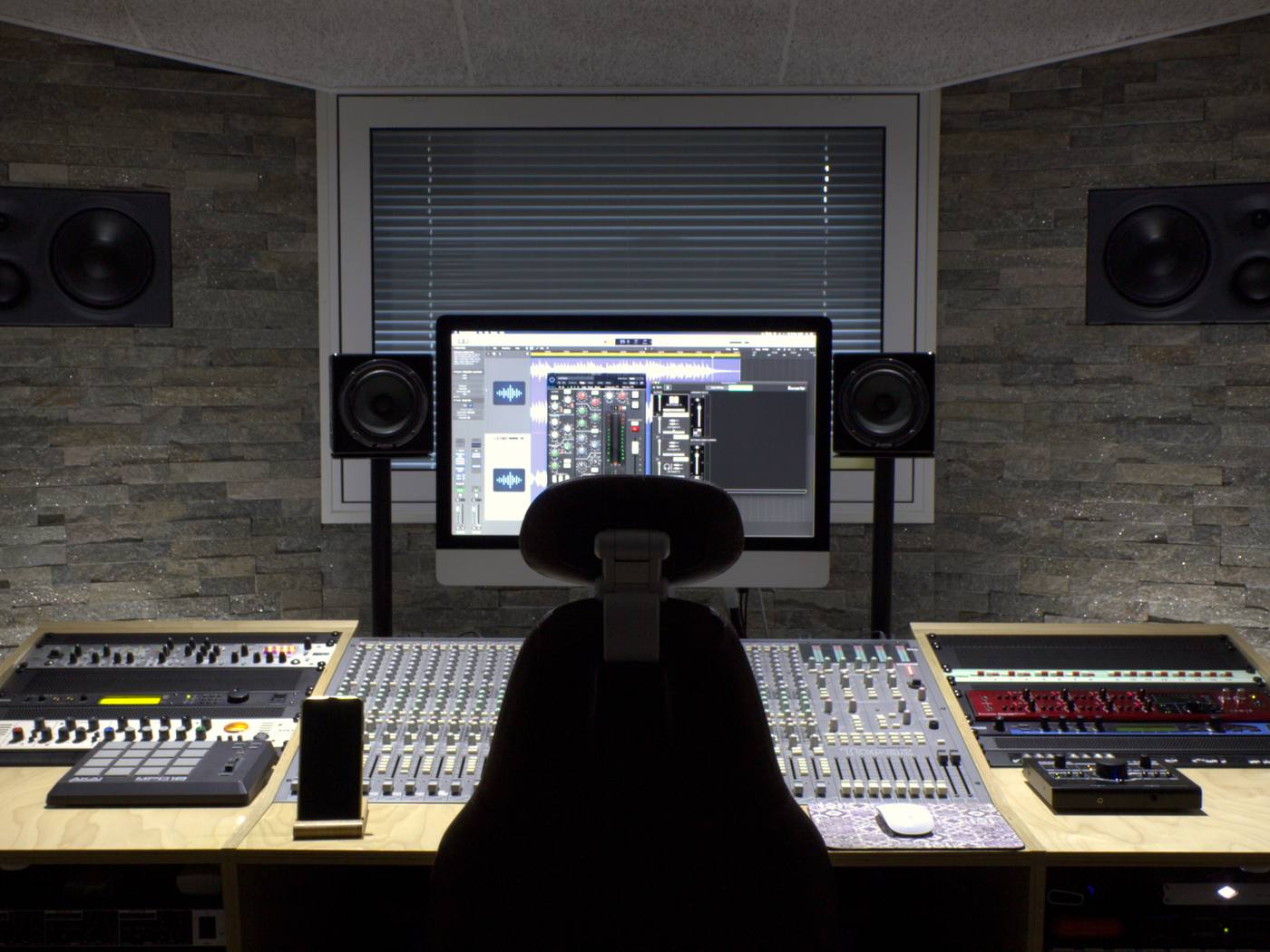 Fulcrum Studio - Photo 1